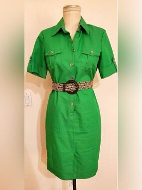 💚 Bold Summer Piece Cotton Stretch Green Button-Front Knee Length Cuff Dress